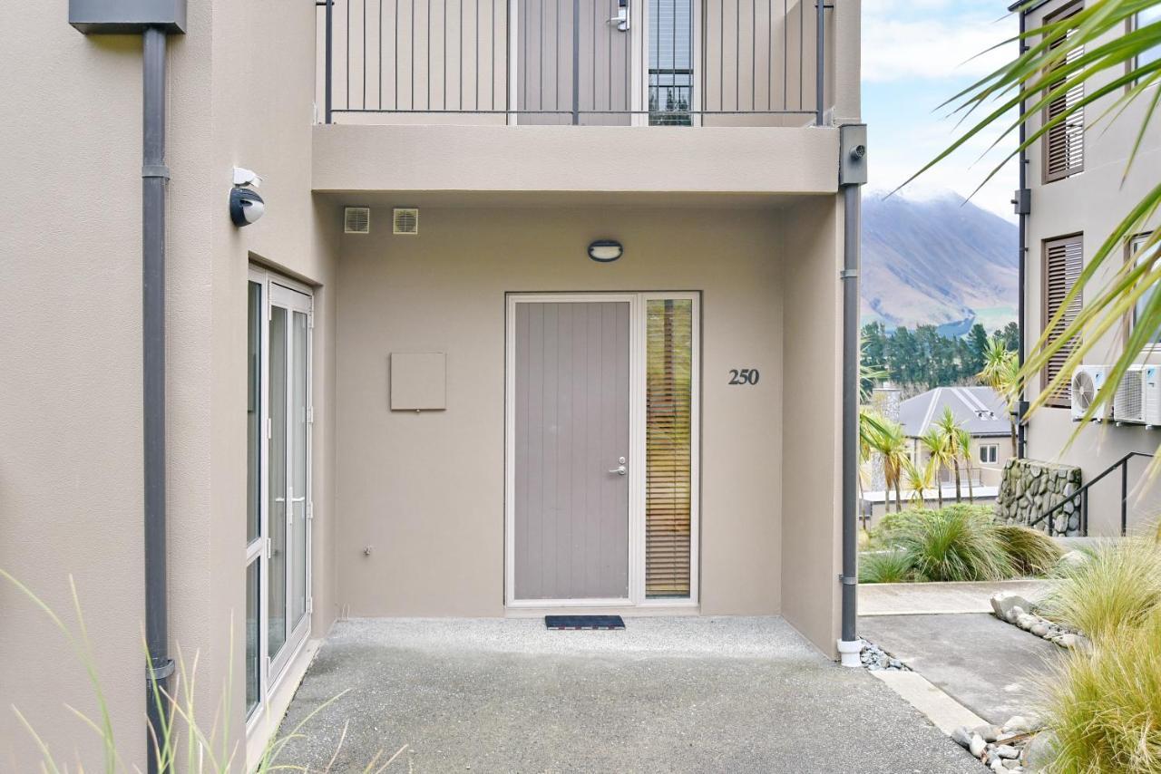 High Country Villa 250 - Terrace Downs Windwhistle Luaran gambar